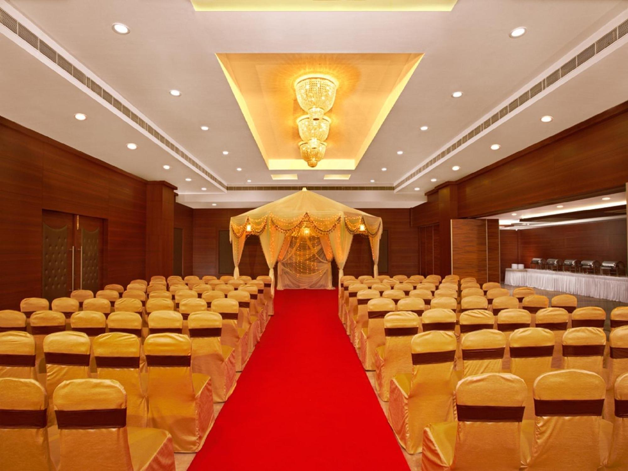 Sivaraj Inn Salem Bagian luar foto