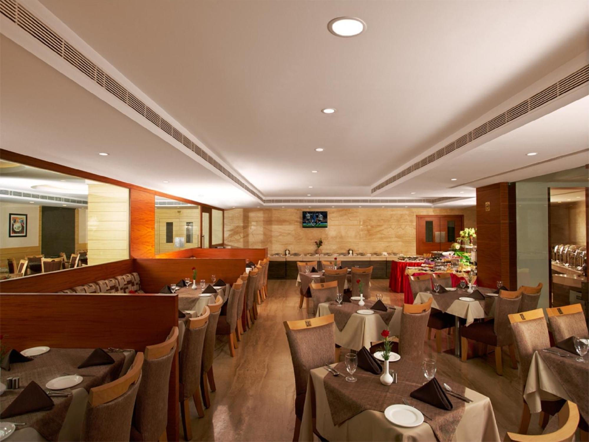 Sivaraj Inn Salem Bagian luar foto