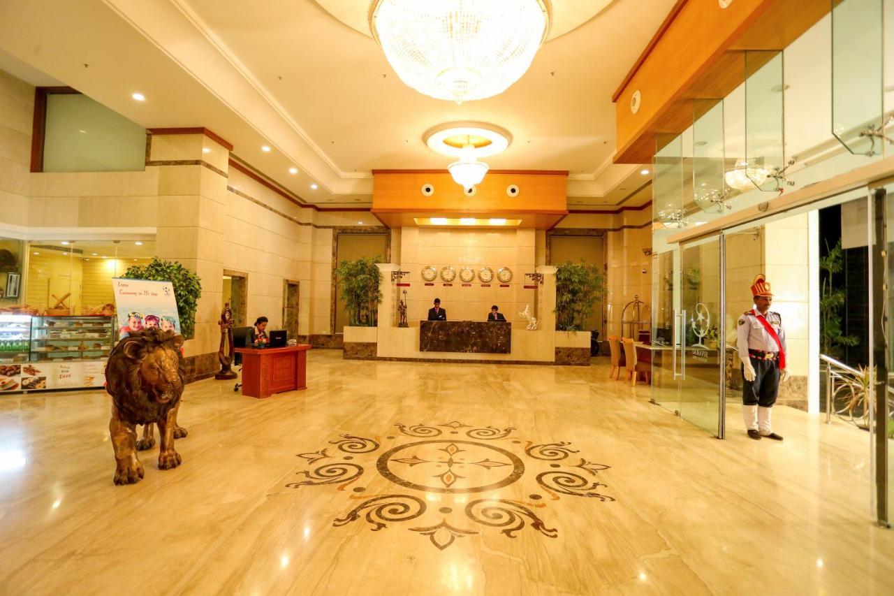 Sivaraj Inn Salem Bagian luar foto